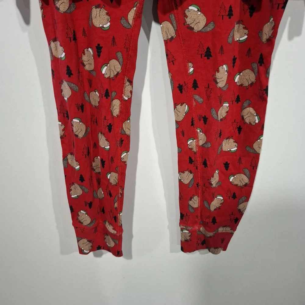 Duluth Trading Co Red Pajama Set with Floral Print - Picture 4 of 16